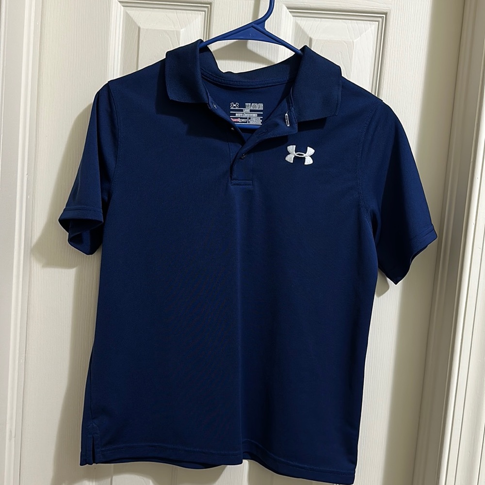 Under Armour Boys YXL Short Sleeve Polo Shirt Blue. Never Worn